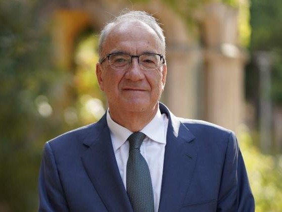 Dr. José Muñiz Fernández